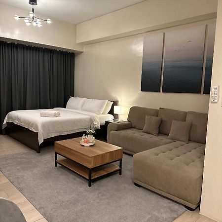 81 Newport Condominium Cluster 5 3A By Rechelle Nunag Pasay Eksteriør billede