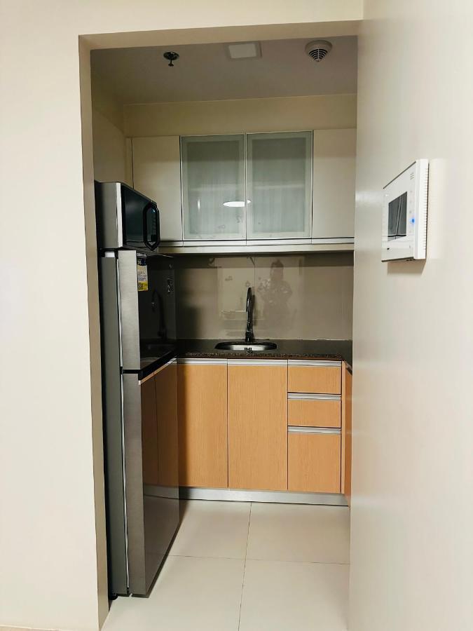 81 Newport Condominium Cluster 5 3A By Rechelle Nunag Pasay Eksteriør billede