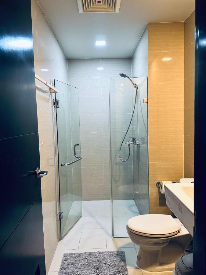 81 Newport Condominium Cluster 5 3A By Rechelle Nunag Pasay Eksteriør billede